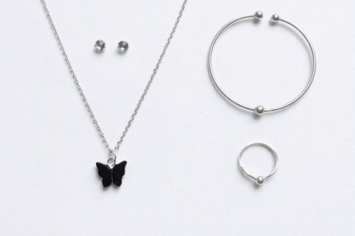 Trendy Jewellery Necklace for Women Party and Casual Wear